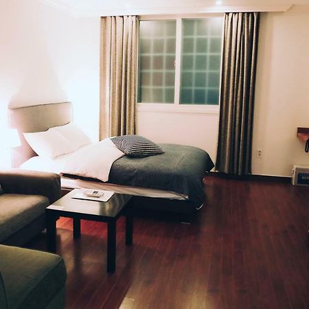 Gonggan Residence Hotel Kodzse Kültér fotó