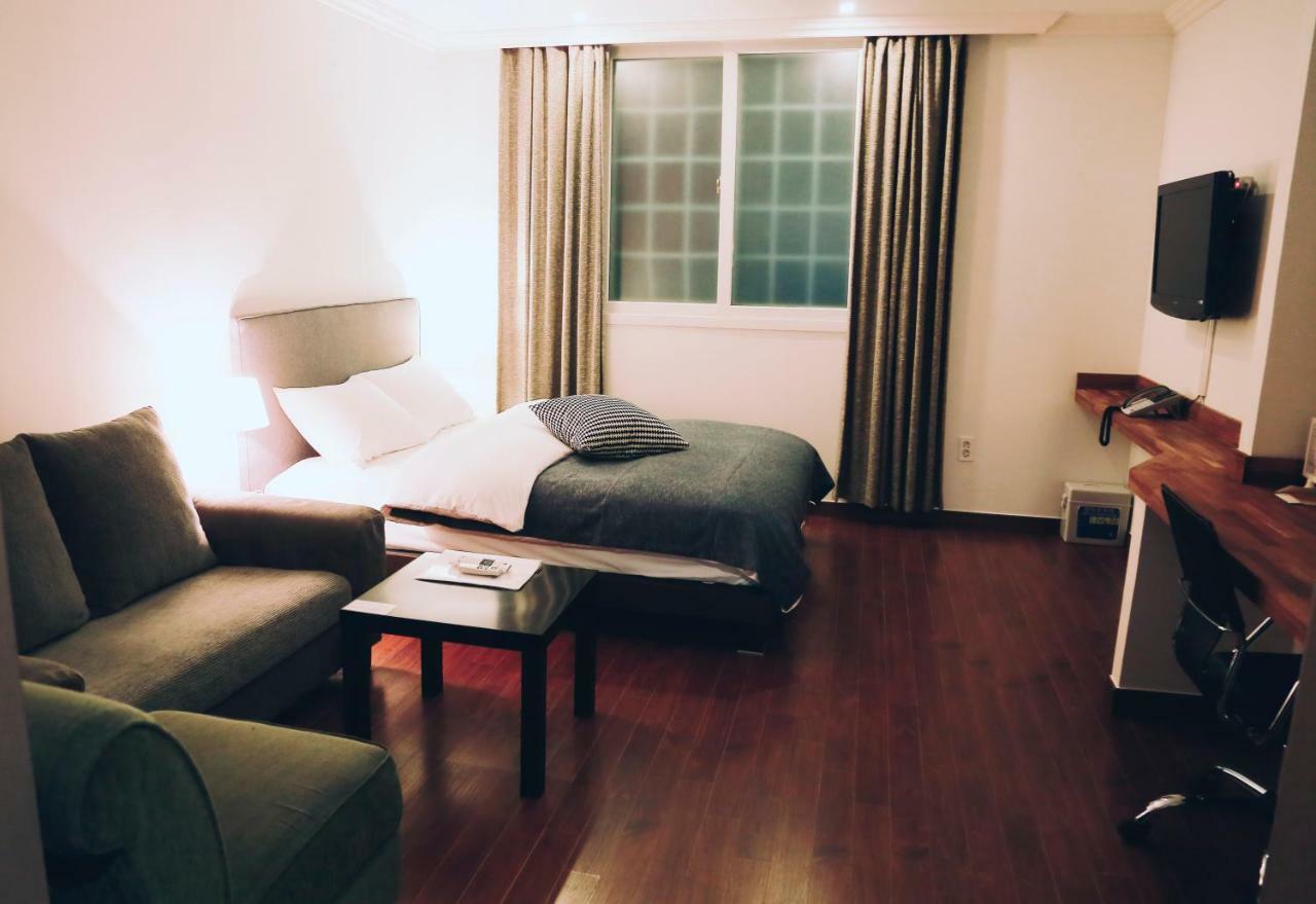 Gonggan Residence Hotel Kodzse Kültér fotó