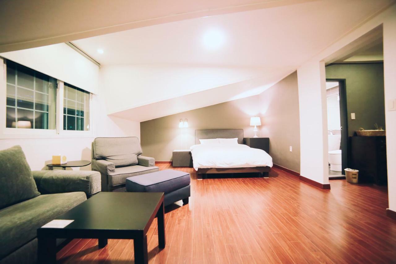 Gonggan Residence Hotel Kodzse Kültér fotó